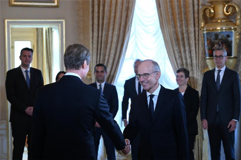 Großherzog Henri vereidigt Luc Friedens Regierungsmannschaft 