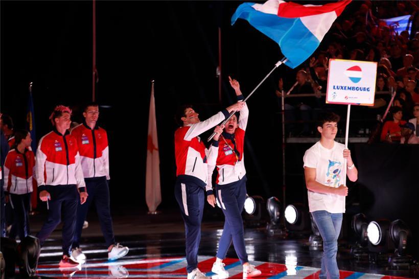Teil 5: Mai – Ein Flughafen in Esch, 100 Jahre „Gëlle Fra“, eine royale Krönung und viel Sport 