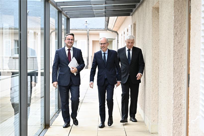 Teil 10: Oktober – Landeswahlen und ein Zirkus, der für Diskussionen sorgt 