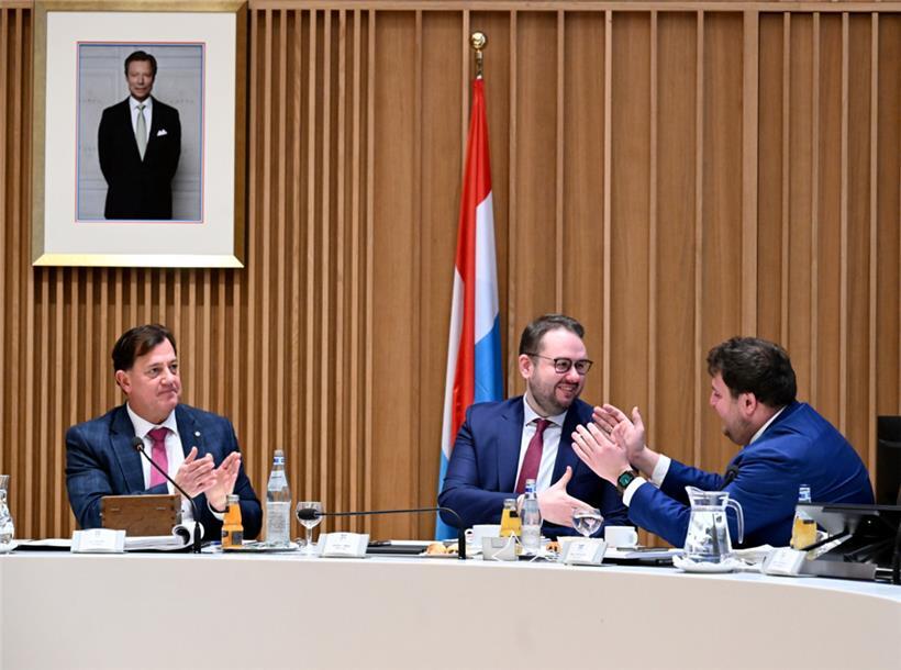 Teil 11: November – Luxemburgs neue Regierung steht und Benu löst sich auf 