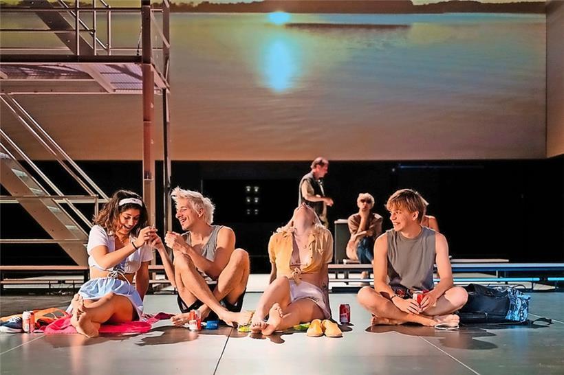 Explorer les possibles, relire le réel – les expos et pièces de théatre de l’année 