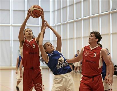 Brüssel triumphiert doppelt, auch Köln obenauf