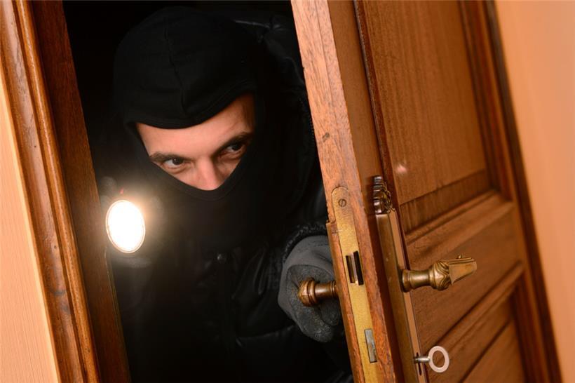 Die Einbrecher sind los: Polizei meldet mehrere Einbrüche über die Feiertage 