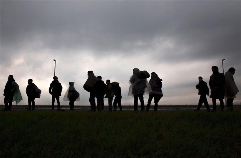 Asylsuchende werden an EU-Außengrenze eingesperrt und misshandelt 