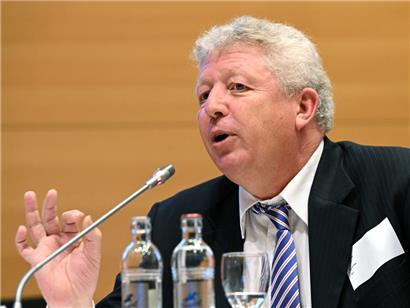 Fred Keup teilt mit: Roy Reding bleibt trotz Betrugsurteils Abgeordneter der ADR