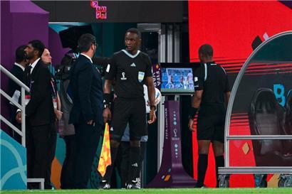 VAR ist wie Trump und die Schwurbler