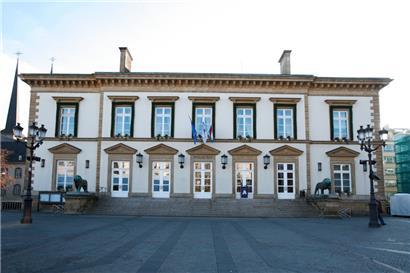 Stadt Luxemburg beantwortet Fragen zu Finanzhilfen