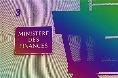 Dank starker Steuereinnahmen: Nach acht Monaten immer noch schwarze Zahlen