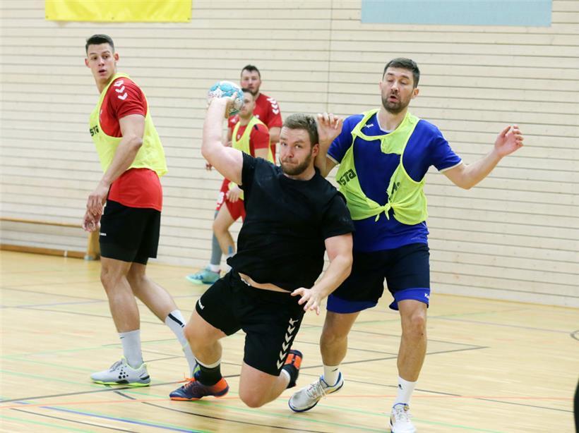 Premiere gegen die Großen: „Rote Löwen“ starten in die EM-Qualifikation 