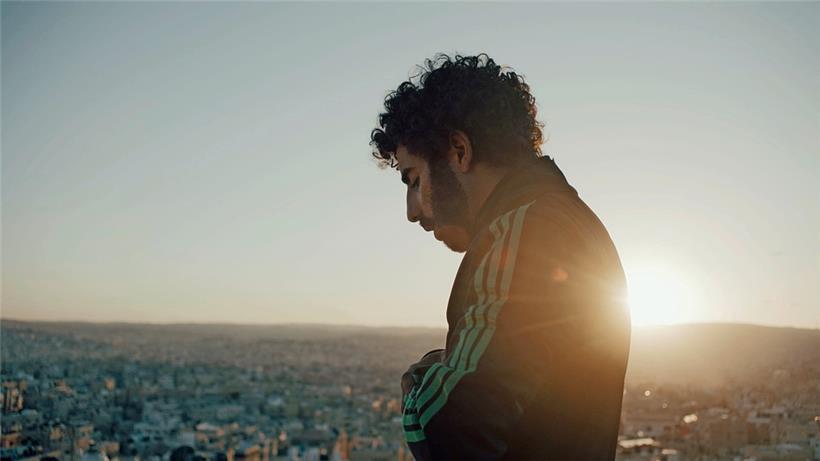 Cavales en série: „Rebel“ „Novembre“ et „Mona Lisa and the Blood Moon“ 