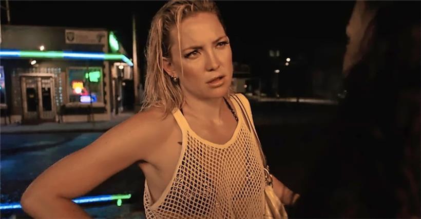 Cavales en série: „Rebel“ „Novembre“ et „Mona Lisa and the Blood Moon“ 