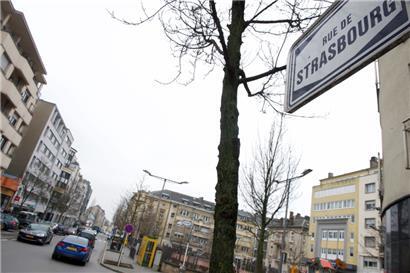 Polizei greift durch: Unruhestifter auf „Schueberfouer“ und im Bahnhofsviertel