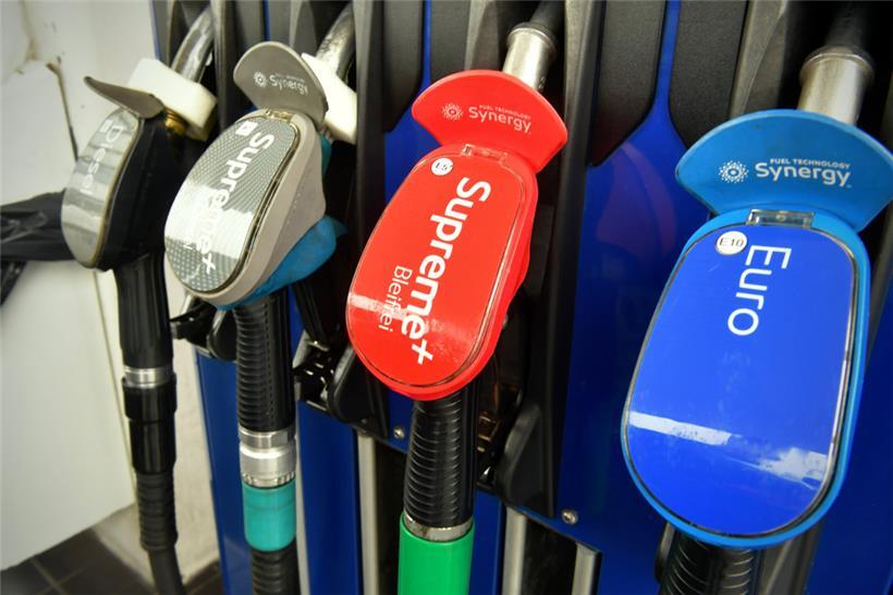 Spritpreise: Super wird leicht teurer – Diesel dafür aber billiger 