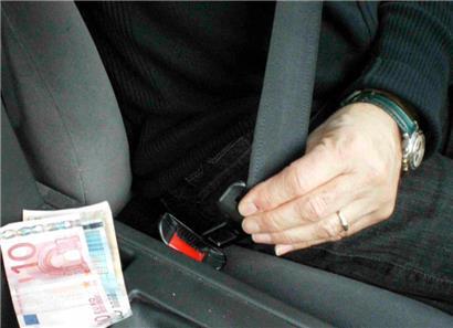 Immer mehr Fahrer sind ohne Sicherheitsgurt unterwegs: 24 Verkehrstote im letzten Jahr