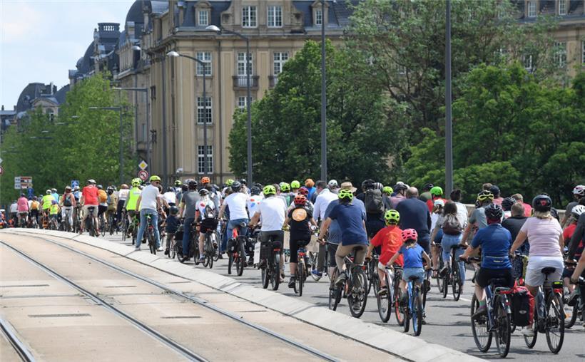 Mehr als 700 Menschen demonstrieren in Luxemburg-Stadt für bessere Radinfrastruktur 