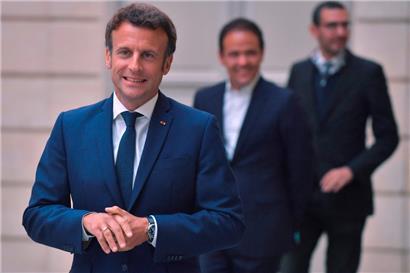 Macrons Regierungsmehrheit wackelt: Präsidentenpartei und Verbündete verlieren an Zuspruch