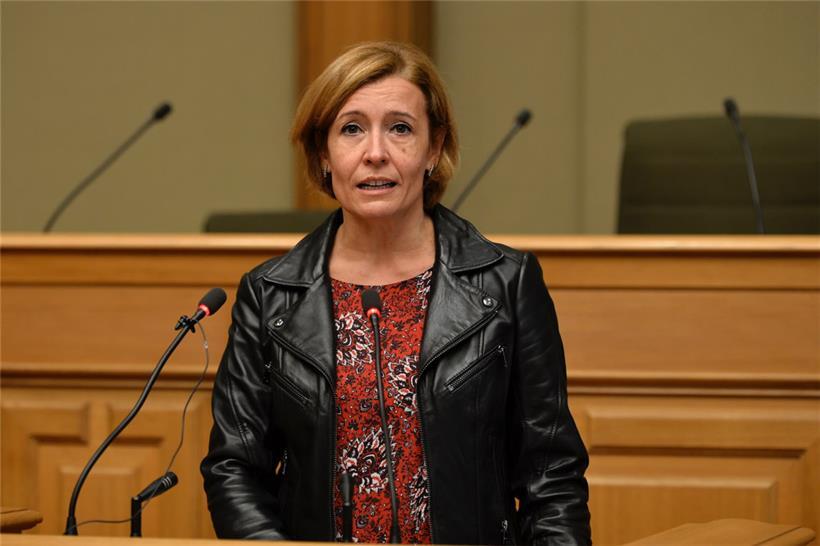 Ein (zu) gutes Polster für unsichere Zeiten: So reagieren die Parteien auf den Bericht von Finanzministerin Yuriko Backes 