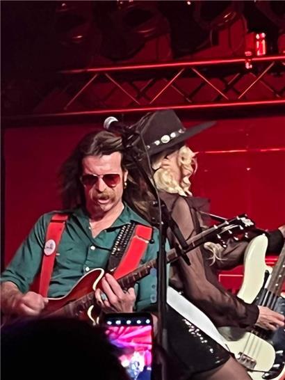 Survivants hédonistes: les Eagles of Death Metal à l’Atelier