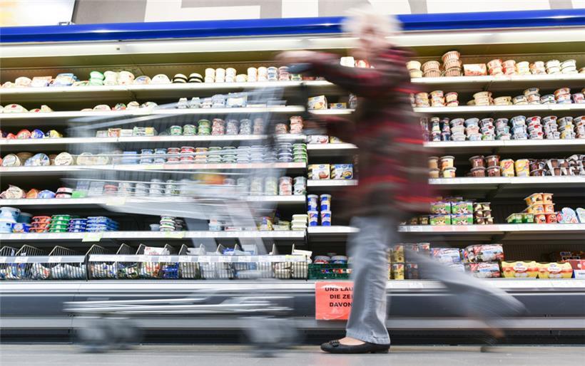 Ouni Nëssknacker wiere mir bei rebellescher Tetra-Packung glat erhéngert 