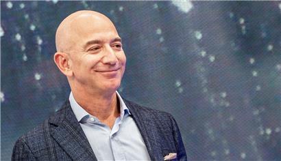 Jeff Bezos, vom Garagentüftler zum reichsten Mann der Welt