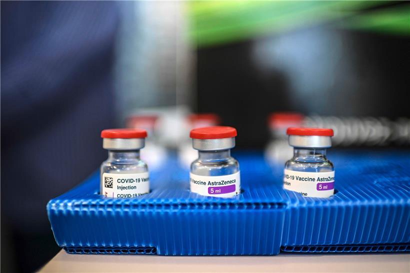 Wegen Impfstoff-Knappheit: Italien blockiert Export von AstraZeneca-Impfdosen nach Australien 