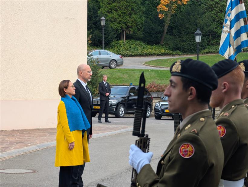 „Wer kein Opfer werden will, der muss stark sein“: Ukrainischer Verteidigungsminister hat klare Worte im Gepäck 