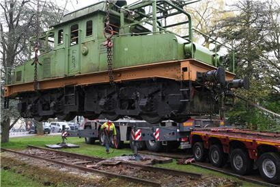 Die Schwertransporte durch Esch haben begonnen: Den Auftakt macht die Elektrolok