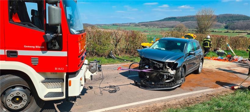 Vier Personen und ein Tier betroffen: Zwei Fahrzeuge verunfallen zwischen Useldingen und Buschdorf  