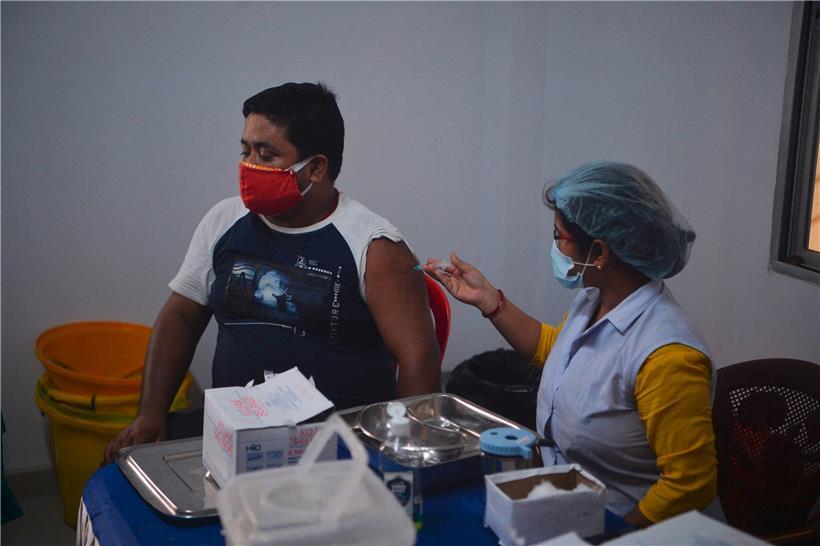 Wie wir vorgehen müssen, um alle Länder zu impfen 