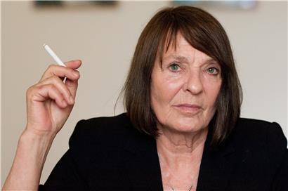 Gefeiert und umstritten: Schriftstellerin Monika Maron wird 80