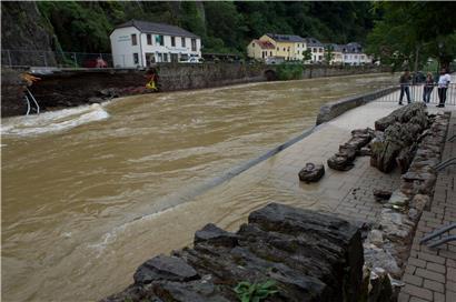 Starkregen und Wassermangel