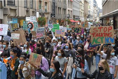 Luxemburger Jugend streikt gegen unzureichende Klimapolitik