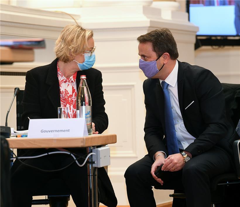 Perfekt, merci!: l’empire de l’arbitraire 