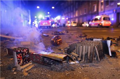 Frankreich verhängt Ausgangssperre für Silvesterfeier