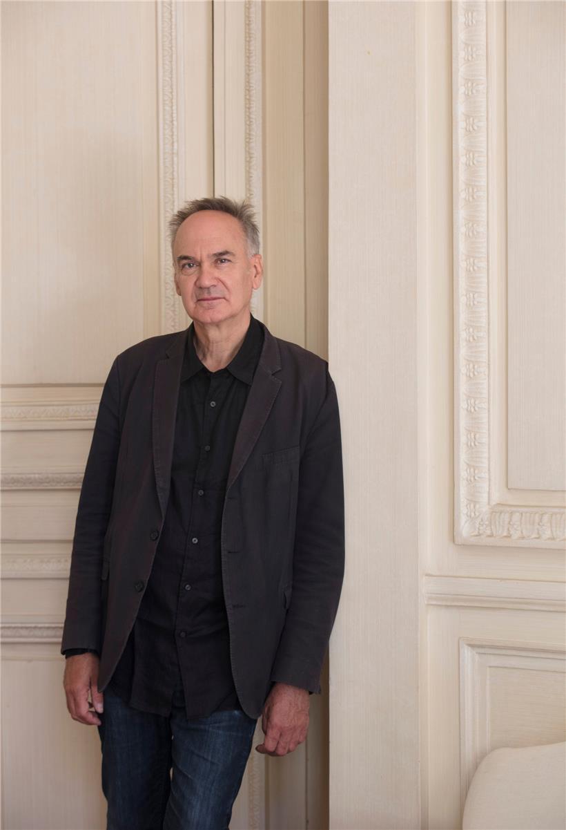 Descartes 2.0: le prix Goncourt attribué à Hervé Le Tellier pour „L’anomalie“ 