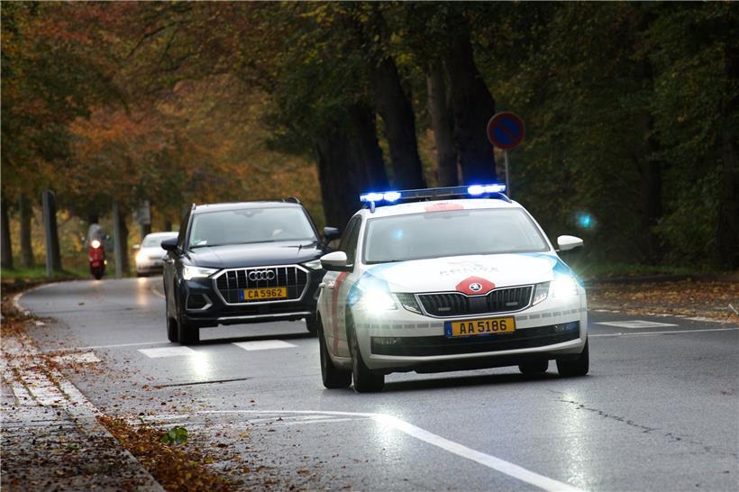Ein mutmaßlicher Schleuser schmuggelt acht Flüchtlinge – und wird festgenommen 