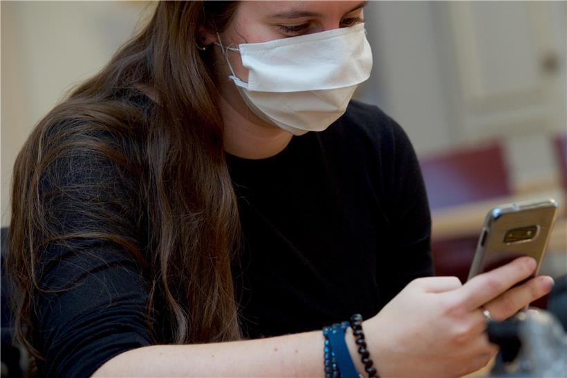 „Dann kommt einfach zu uns“: Über die mangelnde Kohärenz der Covid-Regelungen 