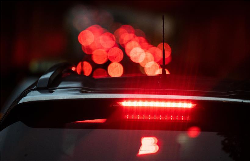 Die A31 ist in beiden Richtungen wegen Protesten blockiert 