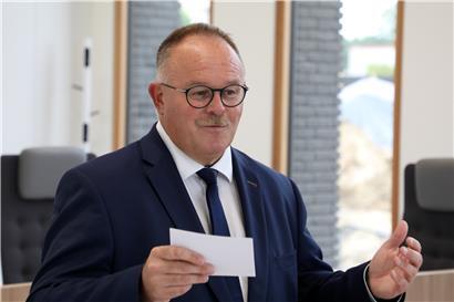 Romain Schneider weiht neue CNS-Zweigstelle ein