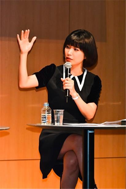Bleiche Brustwarzen: Mieko Kawakamis „Brüste und Eier“ ist wunderbar durchgeknallt