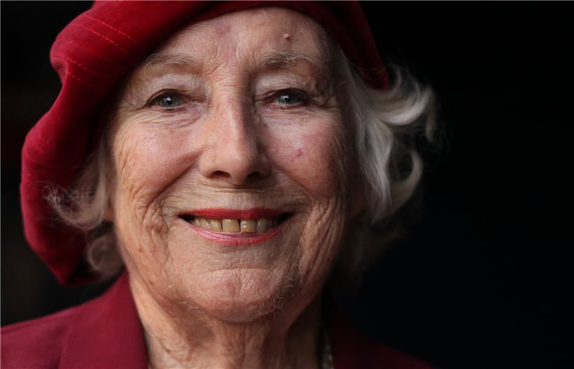 Vera Lynn: Trösterin der britischen Kriegsgeneration 