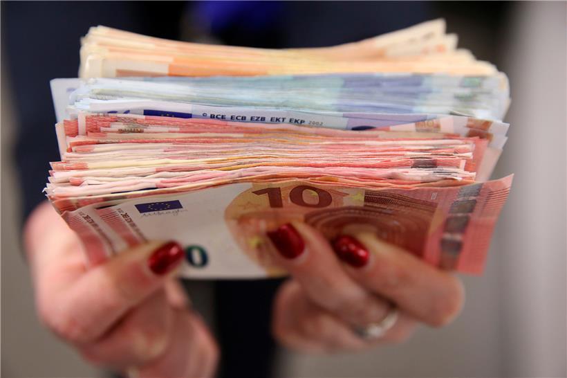 Die Covid-19-Krise bürdet vielen privaten und öffentlichen Kreditnehmern nicht zu bewältigende Schulden auf  