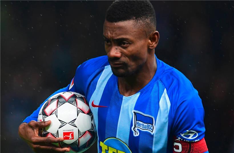 Zehn Corona-Fälle im deutschen Profifußball 