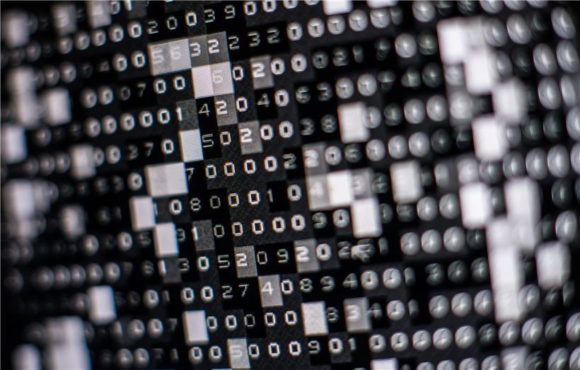 Schluss mit dem Schnüffelspaß: Der Datenbankskandal bleibt eine politische Bombe 