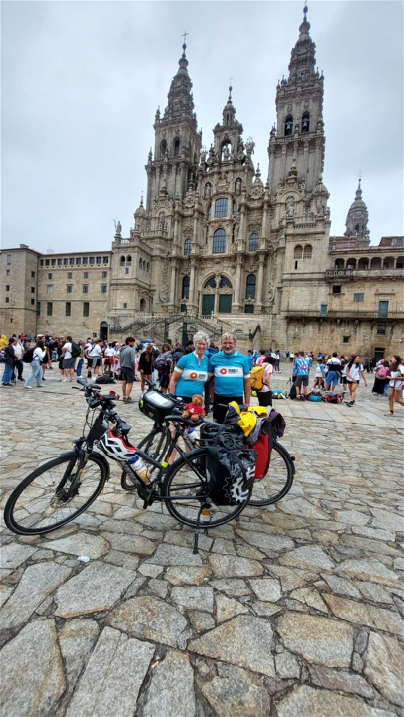 Mit dem Rad nach Santiago – für eine Welt ohne Kinderlähmung 