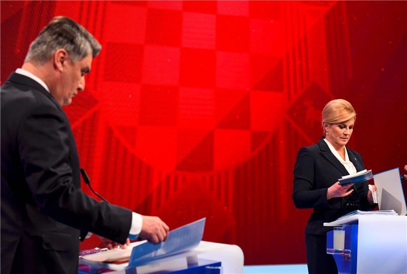 Offenes Duell um Präsidentenamt zwischen Ex-Premier Milanovic und Amtsinhaberin Grabar-Kitarovic 