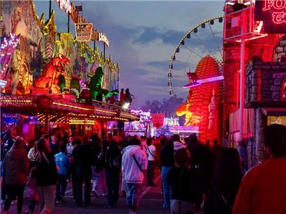Es ist „Schueberfouer“: Radweg geschlossen – wegen Amusement