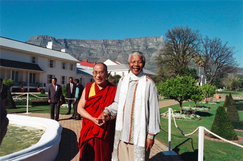 Bilder aus dem Leben von Tenzin Gyatso – für die Tibeter ist er die 14. Reinkarn...