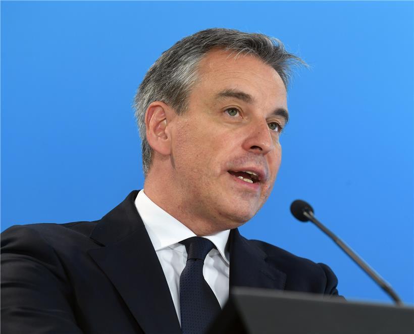 Bildungsminister Claude Meisch auf der Pressekonferenz am Freitag
