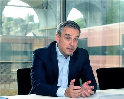 Bildungsminister Claude Meisch hat für das neue Schuljahr mehrere Reformen geplant. Er möchte das traditionelle Luxemburger Schulsystem modernisieren.
